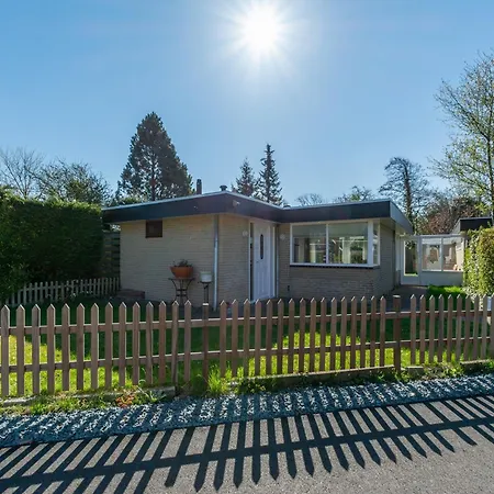 Holiday home In Sint Maartenszee Near Sint Maartensvlotbrug
